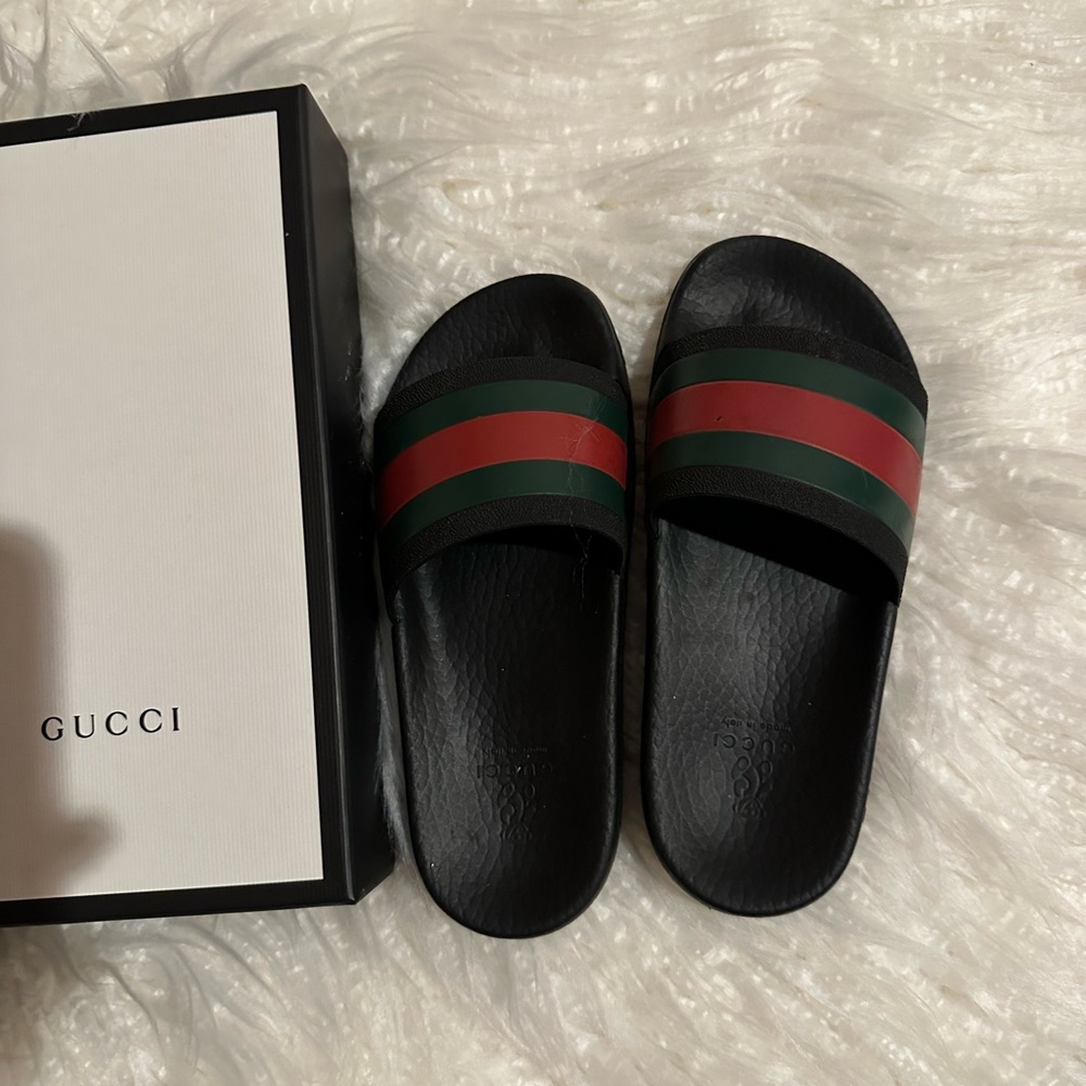 Gucci slides